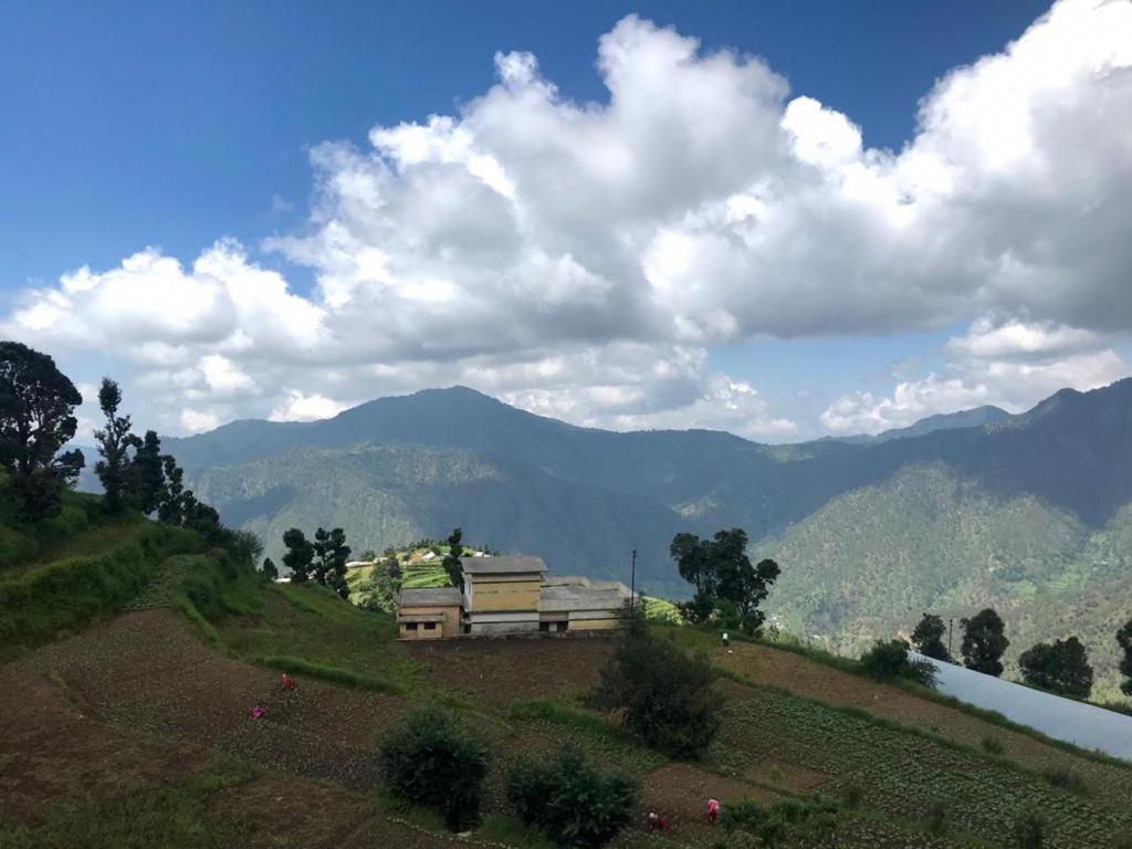 Green View Resort New Tehri Esterno foto