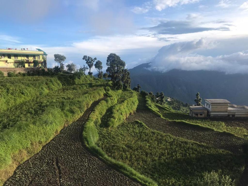 Green View Resort New Tehri Esterno foto